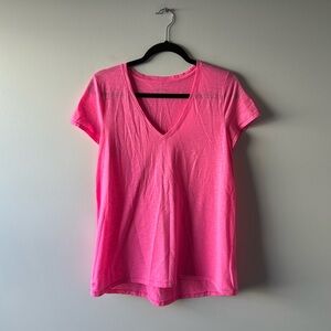 Lilly Pultizer pink v neck short sleeve top